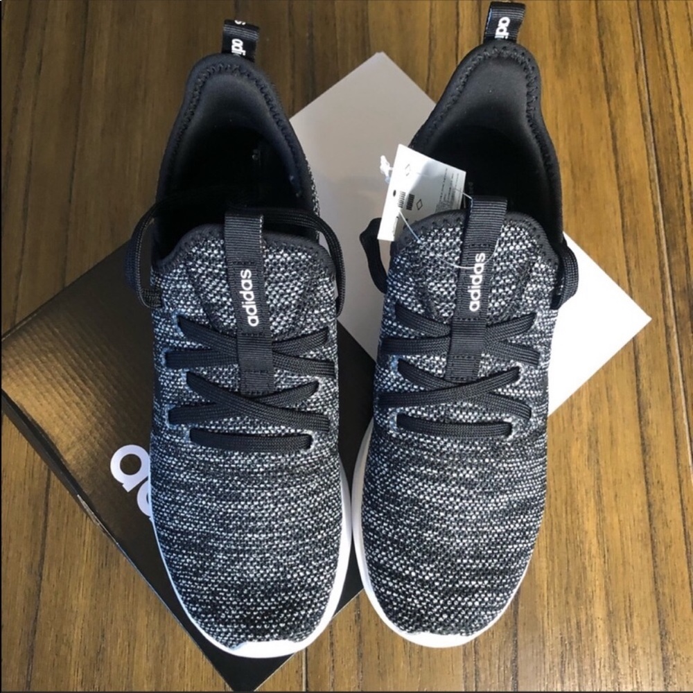 Adidas cloudfoam black sneakers tennis shoes - Picture 3 of 8
